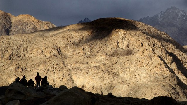 Chinese reluctant to retreat from Pangong fingers: source