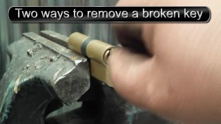 DIY Two Ways to remove a broken key