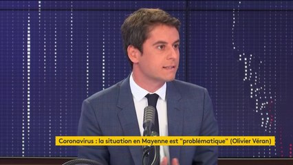 Pourquoi attendre le 1er août pour imposer le masque dans les lieux clos ? "Il y a forcément un travail juridique, technique (...) mais il faut dès à présent le plus régulièrement porter un masque", selon Gabriel Attal, porte-parole du gouvernement.
