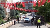 Sivaslı Özel Harekat Polisi Muhammed Demir'in Şehadet Haberi Baba Ocağına Ulaştı