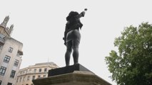 Retiran la estatua de manifestante negra en Bristol por no tener autorización