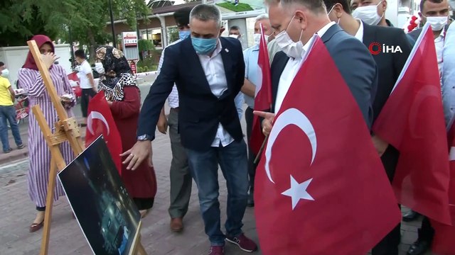 İHA’nın 15 Temmuz fotoğraf sergisi Bucak’ta açıldı