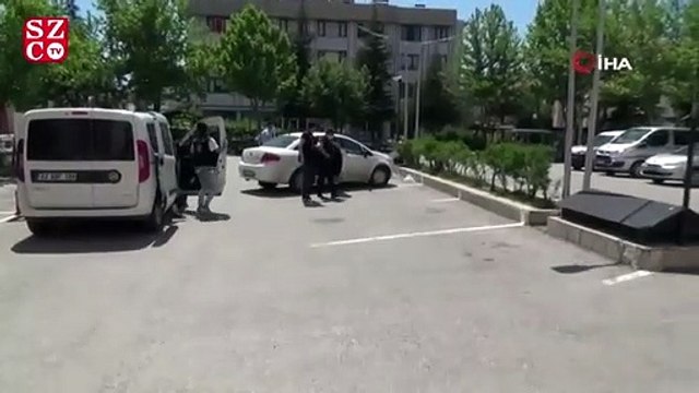 “Kasık masajı yapılır” ilanını gören polis, fuhuş operasyonu yaptı