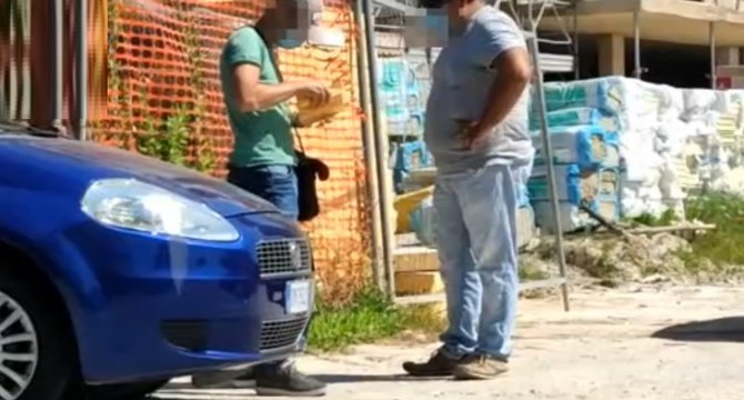 Livorno - Bonus imprese per pagare prestito: arrestato usuraio col Reddito Cittadinanza (16.07.20)