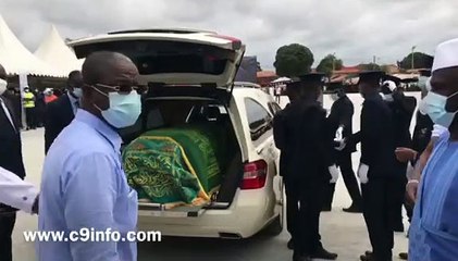 Korhogo | Arrivée de la dépouille du Premier ministre Amadou Gon Coulibaly, mort en fonction le 8 juillet dernier.