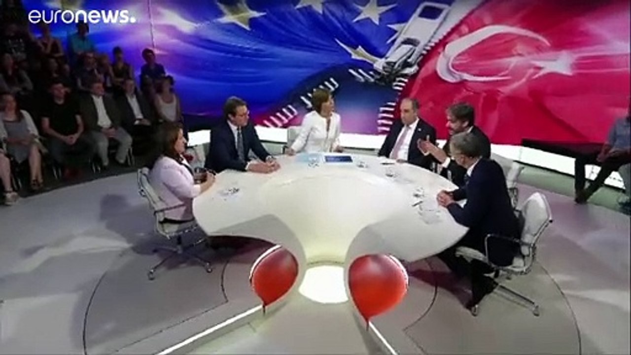 Deniz yücel in der türkei in abwesenheit zu 2 jahren und 9 monaten haft verurteilt