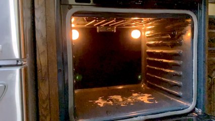 How to Clean an Oven