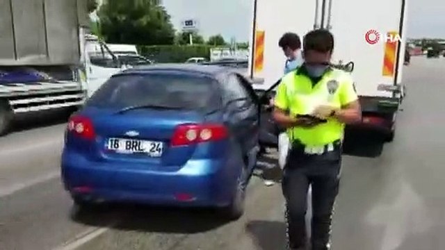 Yağ akıtan kamyon ortalığı birbirine kattı