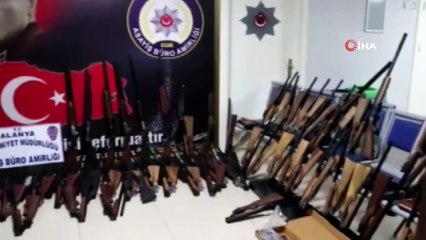 Evden cephanelik çıktı