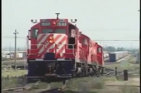 Mighty Machines: At The Train Yard