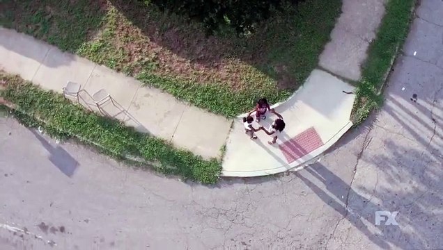 [ACTUALITÉ] « ATLANTA » : UNE NOUVELLE SÉRIE SUR LE MILIEU DU HIP HOP DE LA VILLE D’ATLANTAPour lire l'article : negronews.fr/2016/09/04/actualite-atlanta-une-nouvelle-serie-sur-le-milieu-du-hip-hop-de-la-ville-datlanta/