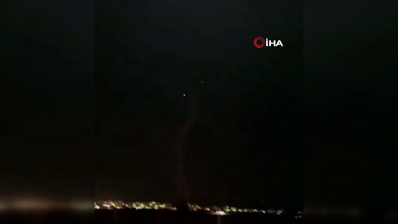 - Suriye hava savunma sistemleri Şam’a yönelik saldırıyı engelledi
