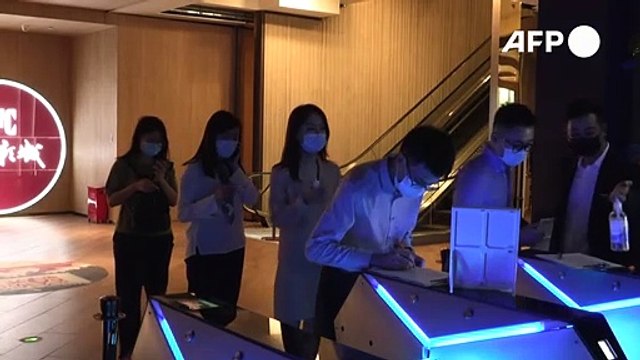 China vuelve a abrir sus cines al ritmo de covid-19