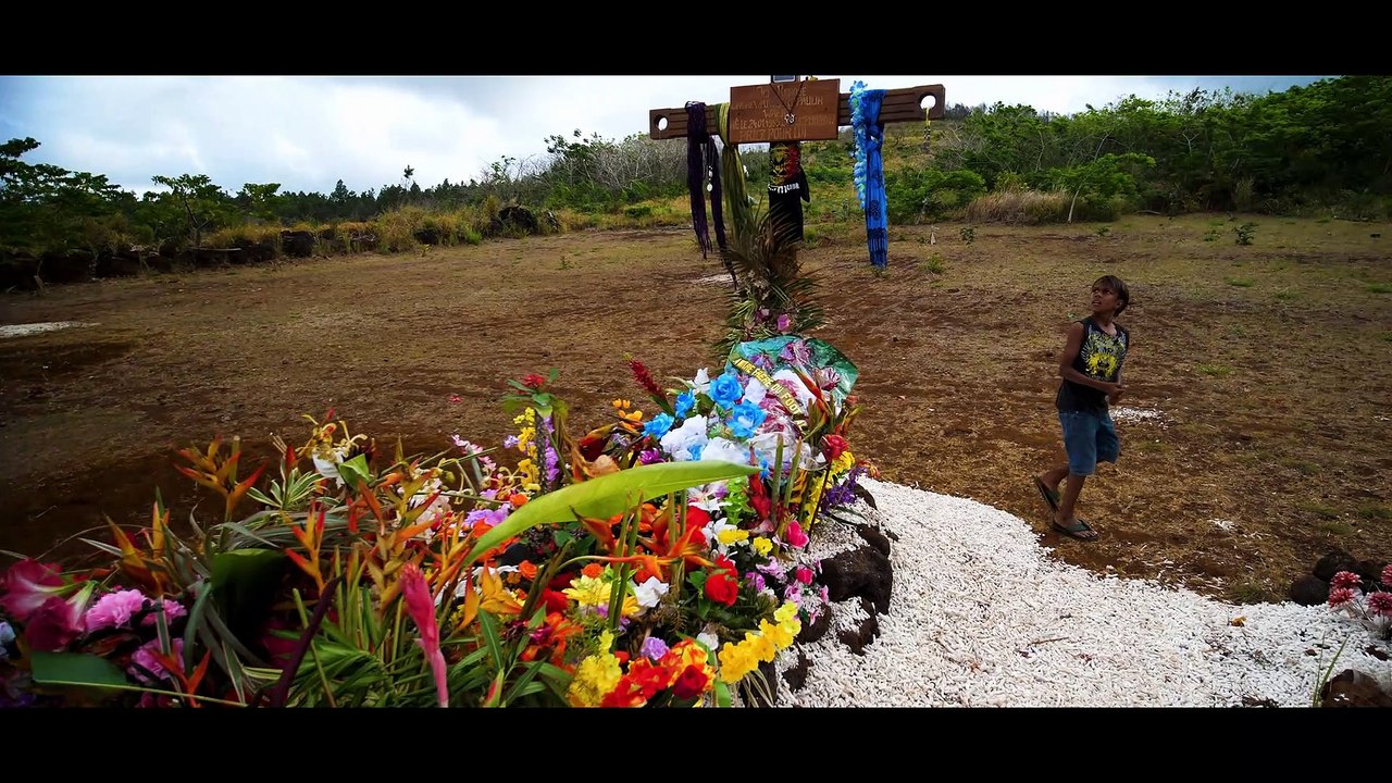 Beautiful landscapes of NEW CALEDONIA 4K - On the EDGE of the WORLD