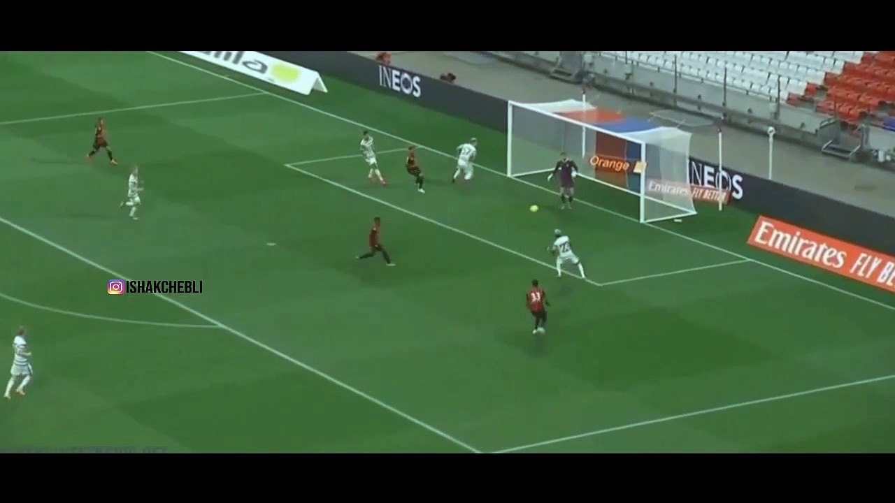 Yanis Hamache vs Celtic