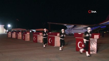 Düşen uçakta şehit olan polislere uğurlama töreni