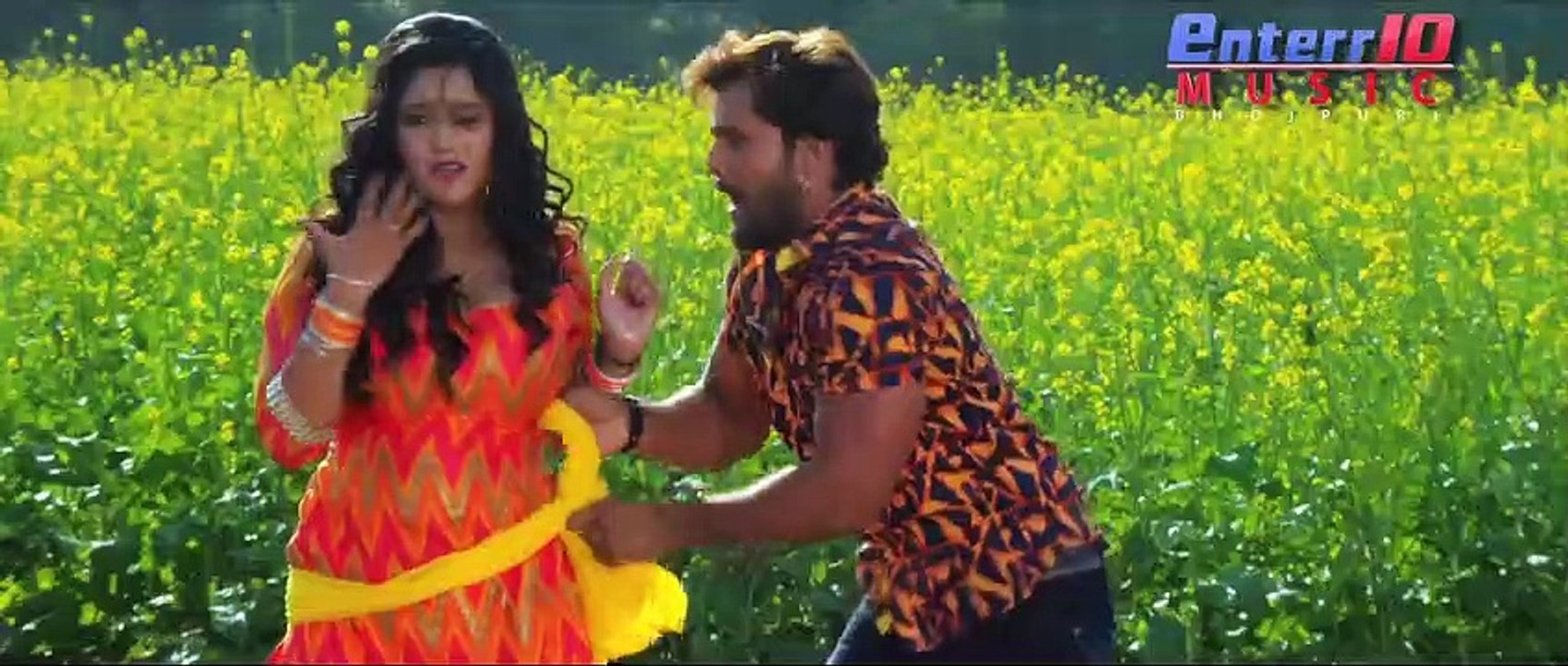 Bullet Par Baitha_-_Full_Song_-_Aatankwadi_-_Khesari_Lal_&_Subhi_Sharma_-_Hit_Bhojpuri_Song_2017(720p)