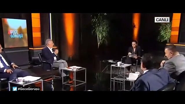 Hande Fırat şaşkınlığını gizleyemedi! CNN Türk'te ilginç anlar