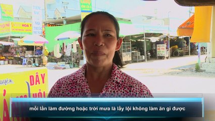 NGƯỜI DÂN KHÓC RÒNG KHI ĐƯỜNG DÂN CÔNG HỎA TUYẾN CHƯA HOÀN THÀNH