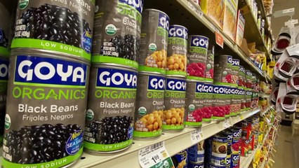 Bohnen-Streit: Trump posiert jetzt mit Lebensmitteln