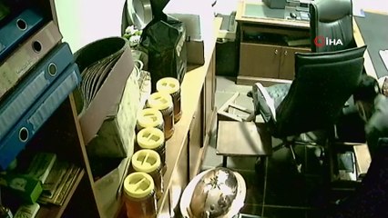 İstanbul’da film gibi soygun kamerada