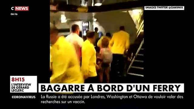 Regardez ces passagers du ferry entre Ajaccio et Toulon qui en sont venus aux mains avec des membres d'équipage car ils ne pouvaient pas s’installer dans leurs cabines