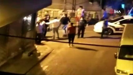 Yol verme kavgasında sokak savaş alanına döndü
