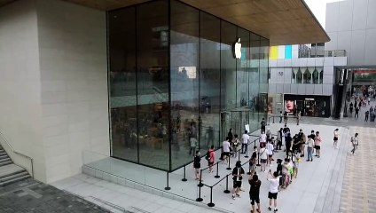 Así es la tienda más grande de Apple en Asia