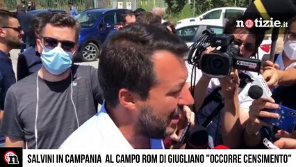 Blitz di Salvini al campo rom di Giugliano 'Occorre un censimento, irregolari fuori dall'Italia'