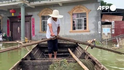 Yangtze floods force millions from their homes in central China
