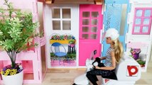 Barbie doll Japanese Pizza Shop Pizza Delivery Bike Motorcycle ; Barbie Pizzeria باربي دمية لعبة