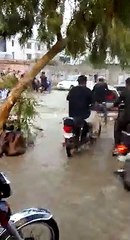Heavy Rain at Tariq Road, Karachi, Pakistan