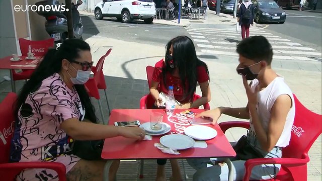 Barcelona y su área metropolitana vuelven al confinamiento -voluntario- por contagios de COVID-19