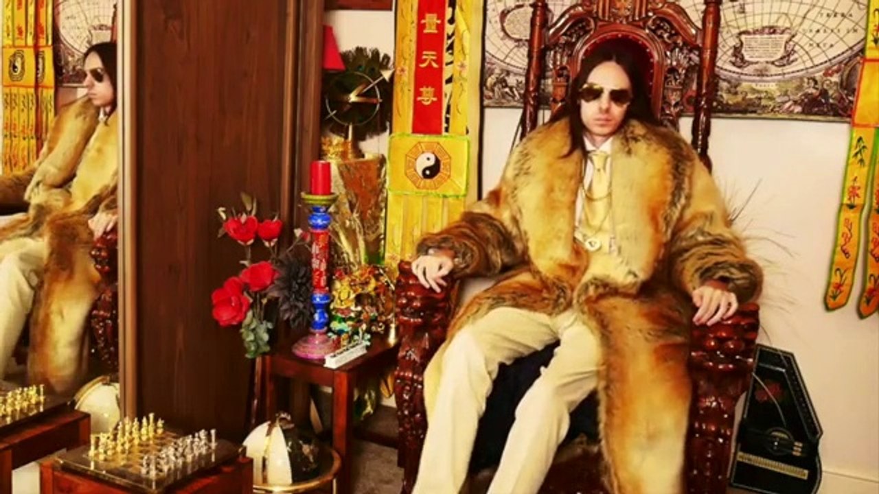 Join My Facebook Group For Flamboyant and Eccentric Men and Women - Lord Josh Allen
