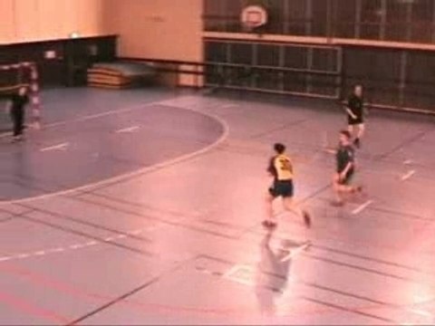 Poissy-Acheres Arrêt relance but