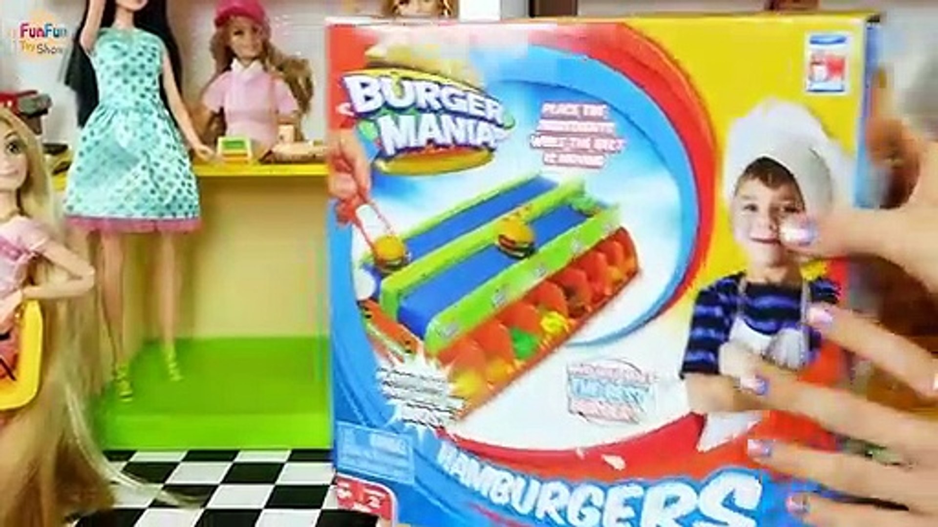 Burger Mania Board Game with Barbie dolls Hamburger mainan