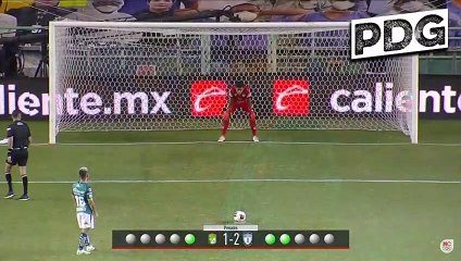 Jean Meneses erró penal