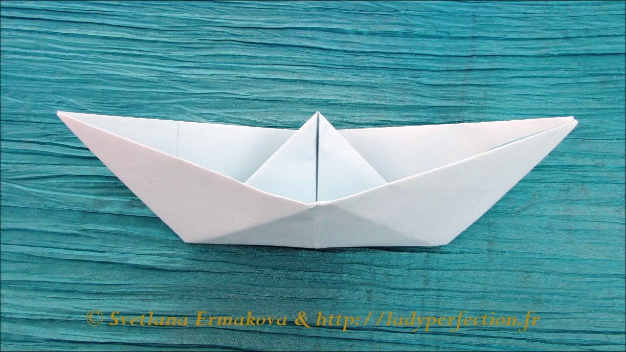 Origami facile :   Bateau  le plus simple