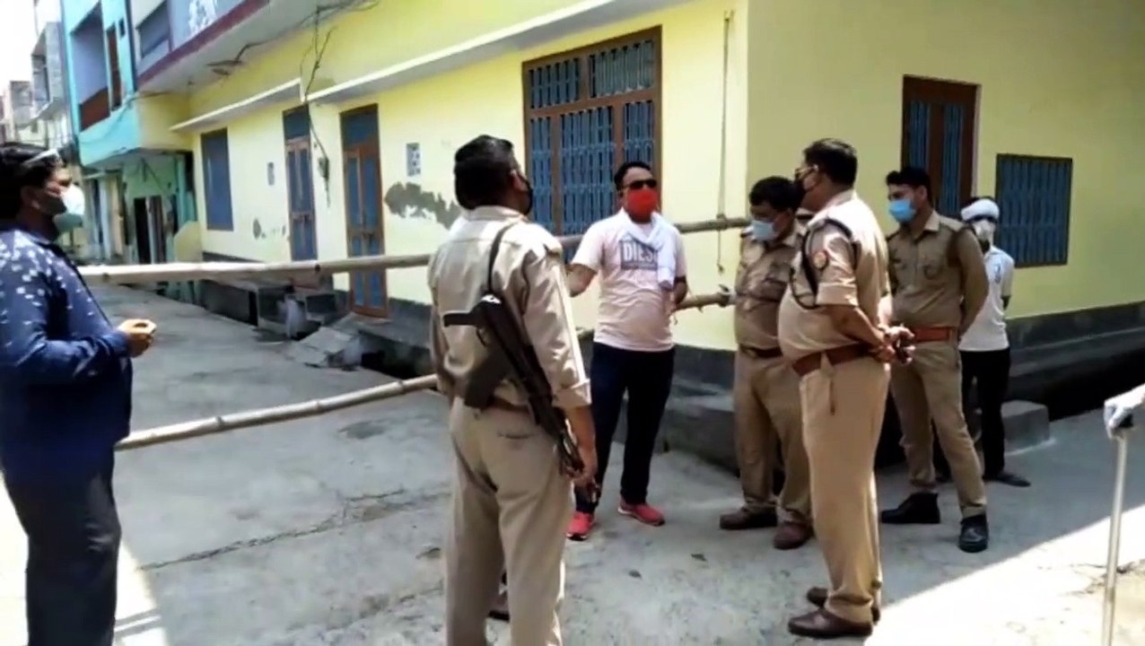 कोविड-19 क्षेत्र का जायजा लेने पहुंची भरथना कोतवाली पुलिस
