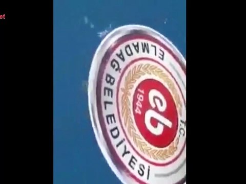 Hayvan besleme ünitelerini parçalayan saldırganlar, bozkurt ve Rabia işaretleri yaparak 'Alparslan Türkeş' sloganları attı