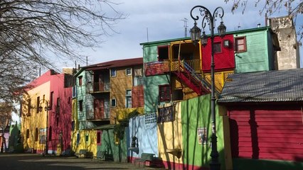 La Boca, barrio icónico de Buenos Aires, "muerto" en pandemia