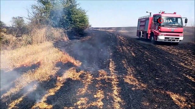 500 dönüm anız alev alev yandı