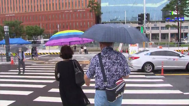 [날씨] 내일까지 중부 많은 비...밤부터 집중호우 / YTN