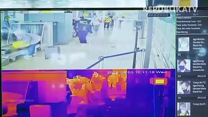 Direktur Utama Garuda Indonesia Irfan Setiaputra saat diwawancarai Republika, Cengkareng, Tangerang.