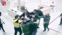Diyarbakır'da, hasta yakınlarının sağlık çalışanına saldırı anı kamerada