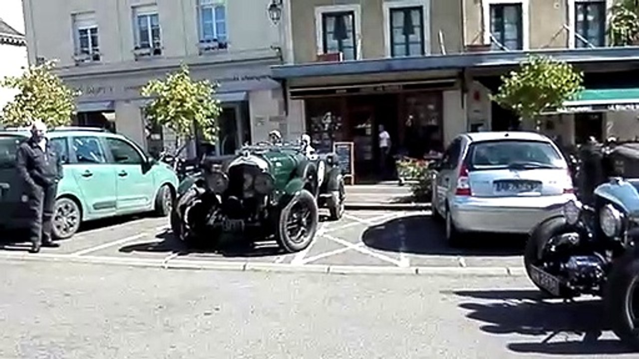 Bentley à la Chartre/Loir