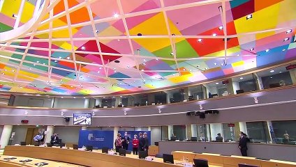 Los contactos bilaterales retrasan el inicio del tercer día del Consejo Europeo