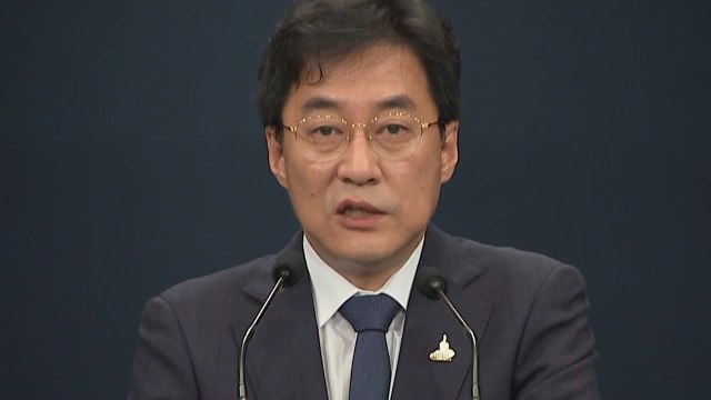 강민석 靑 대변인 사의 표명 말실수 책임 ...곧바로 반려 / YTN