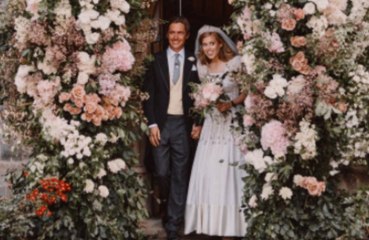 Princess Beatrice's wedding dress was loaned to her by the Queen!