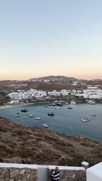 Tο καλοκαίρι της Κωνσταντίνας Σπυροπούλου σε φωτό! Πιο αδύνατη από ποτέ!